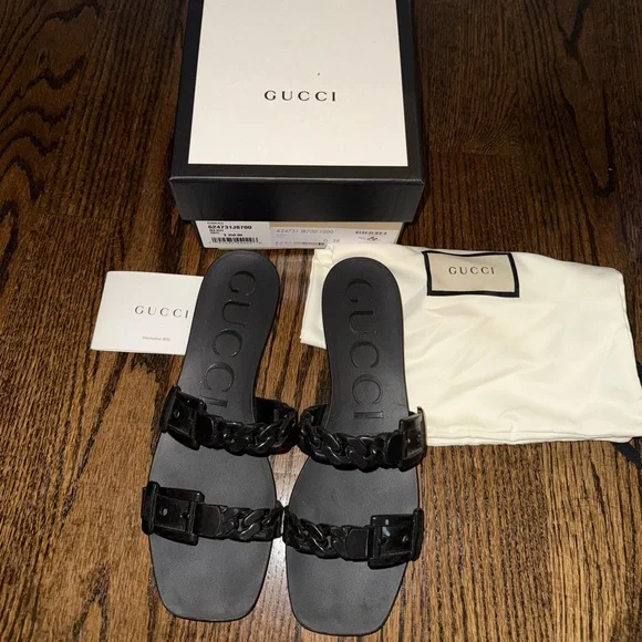 Gucci Teena Slide Sandal - Picture 2 of 4